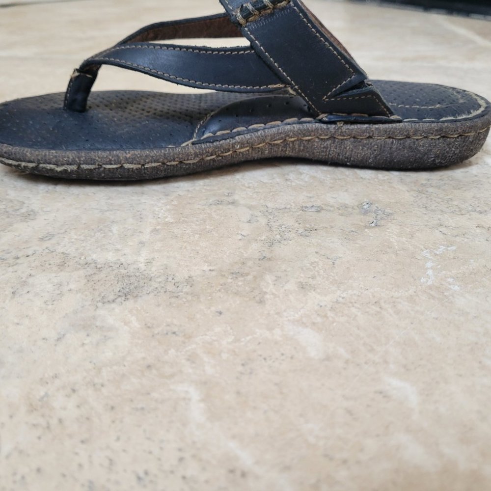 Born Leather Sandals - Size 8 - Picture 9 of 16
